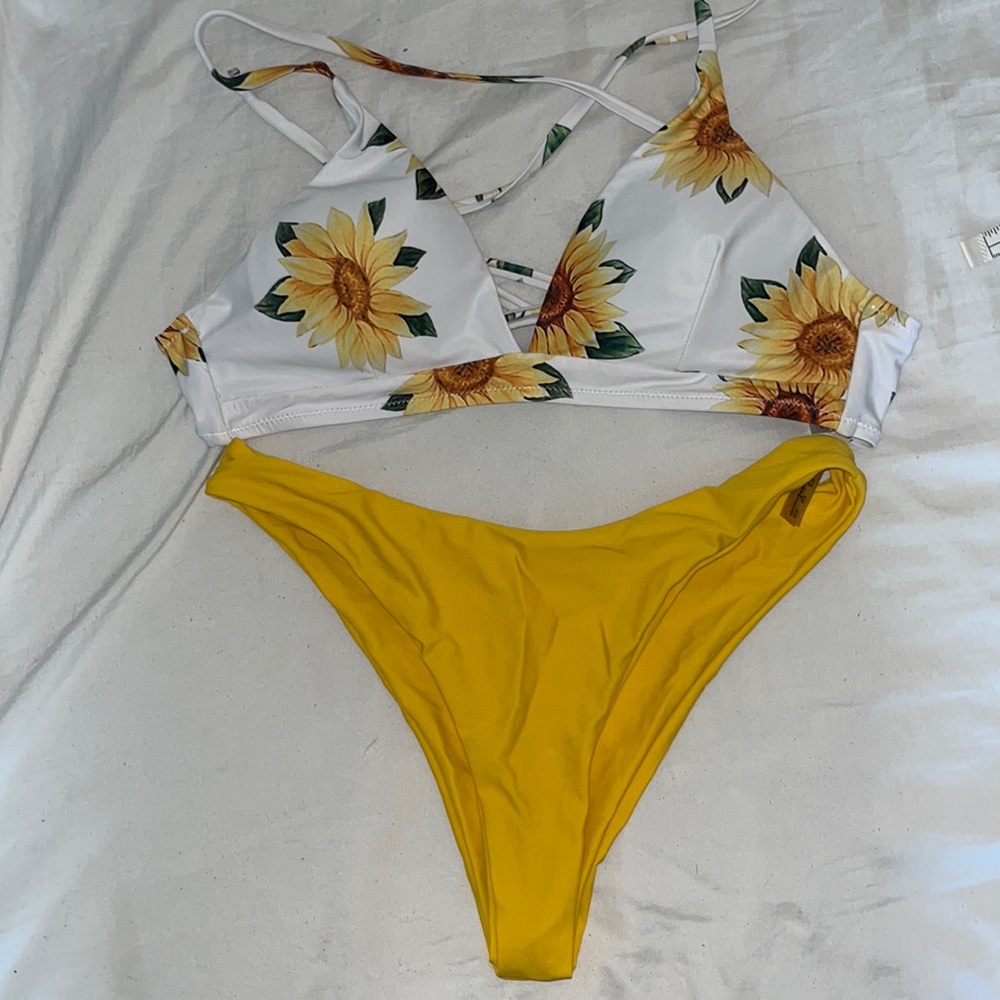 Zaful sunflower bikini